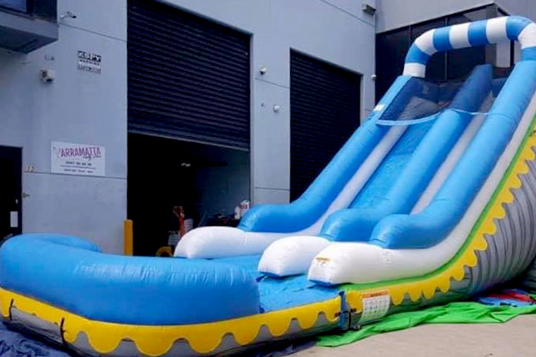 Jumping Castle With Slide For Hire in Qld | Fun Time Amusements